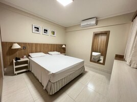 APTO 413 | Cofres nos quartos, Wi-Fi de cortesia