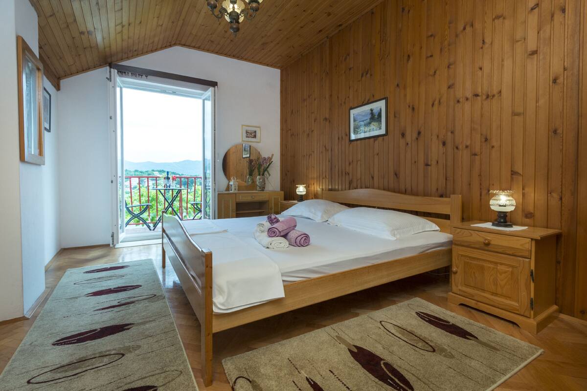 Apartment, 2 Bedrooms, Terrace, Garden View