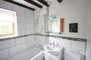 Cottage, Private Bathroom (Portia Cottage) | Bathroom
