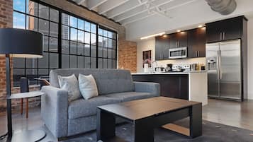 Adjacent Four Bed Four Bath Apartment | Living area | 42-inch flat-screen TV with cable channels, TV