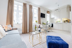 Apartment | Living area