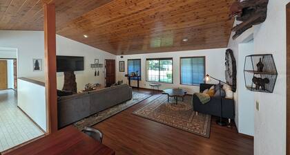 Avenue of the Giants Burl bungalow