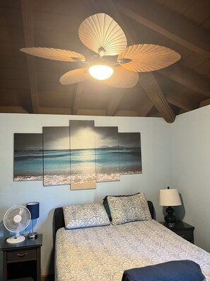 2 bedrooms, iron/ironing board, travel cot, free WiFi