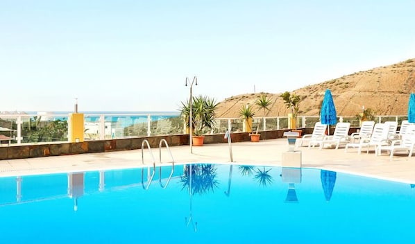 Outdoor pool - Villa del Mar (Mogan)