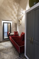 Suite Classic, vista mare | Minibar, una cassaforte in camera, insonorizzazione, Wi-Fi gratuito