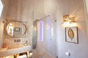 Ducha en el baño