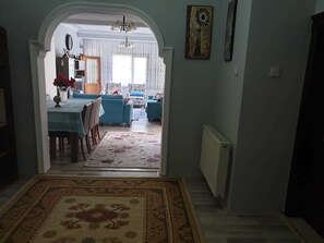 Apartment, 3 Bedrooms | Living area | LCD TV - Seremet Tatil Evi (Maçka)