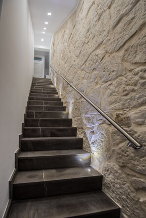 Staircase - Il Vespro (Comiso)