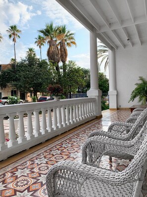 Porch - Laredo Mansion (Laredo)