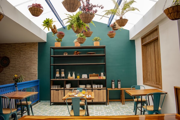 Petit déjeuner continental compris tous les jours