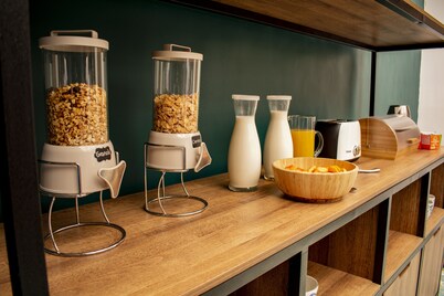 El reloj casa hotel