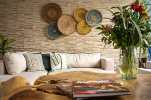 Sala de estar en el lobby