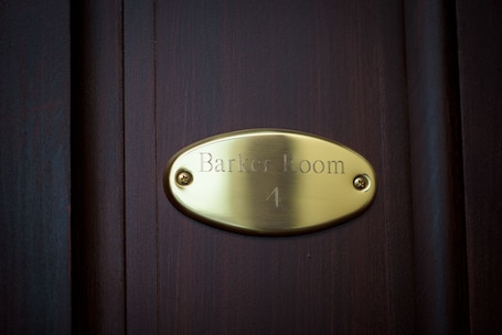 The Barker Room | Iron/ironing board, free WiFi, bed sheets