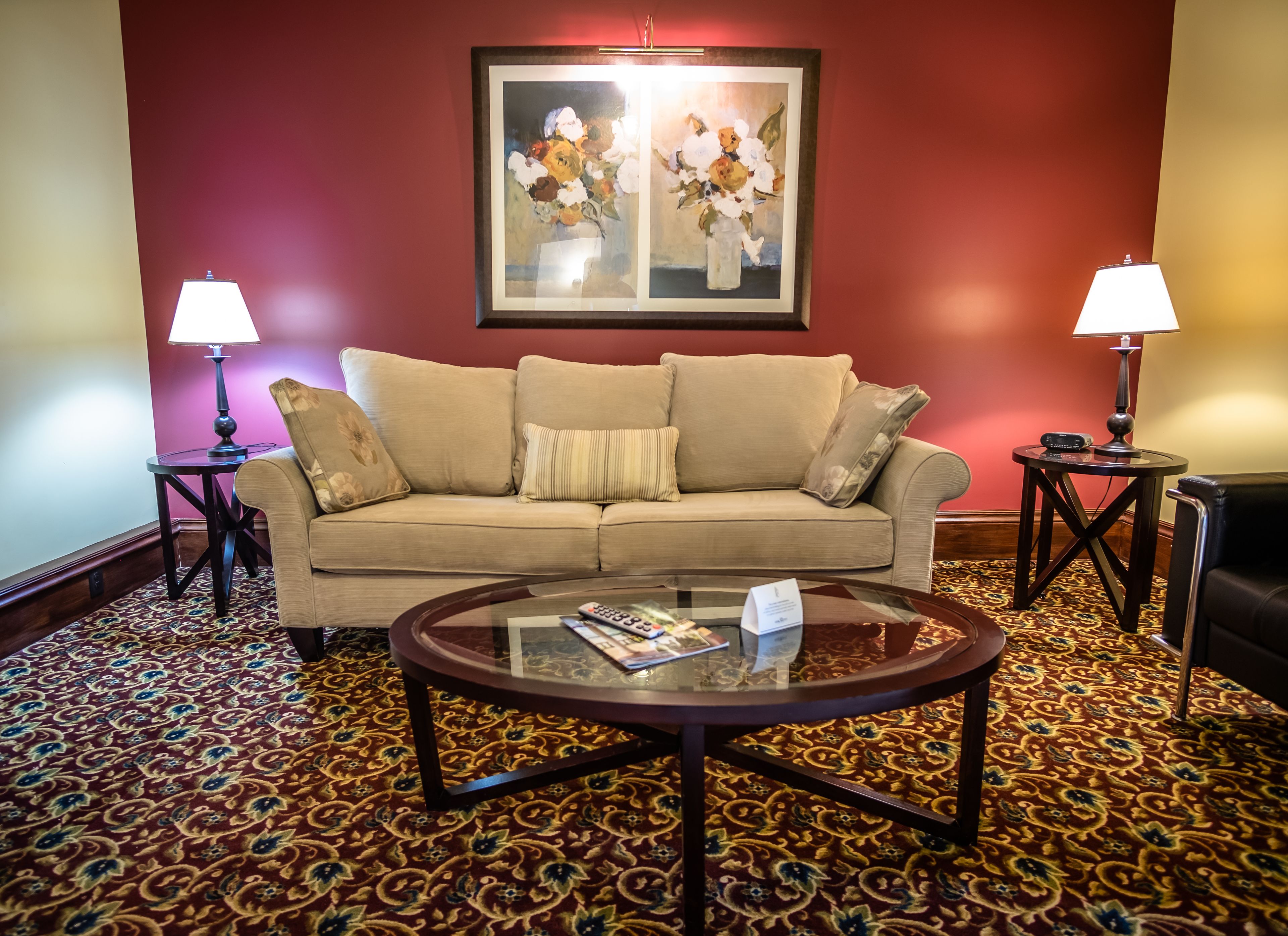 the hildreth room | living area | tv