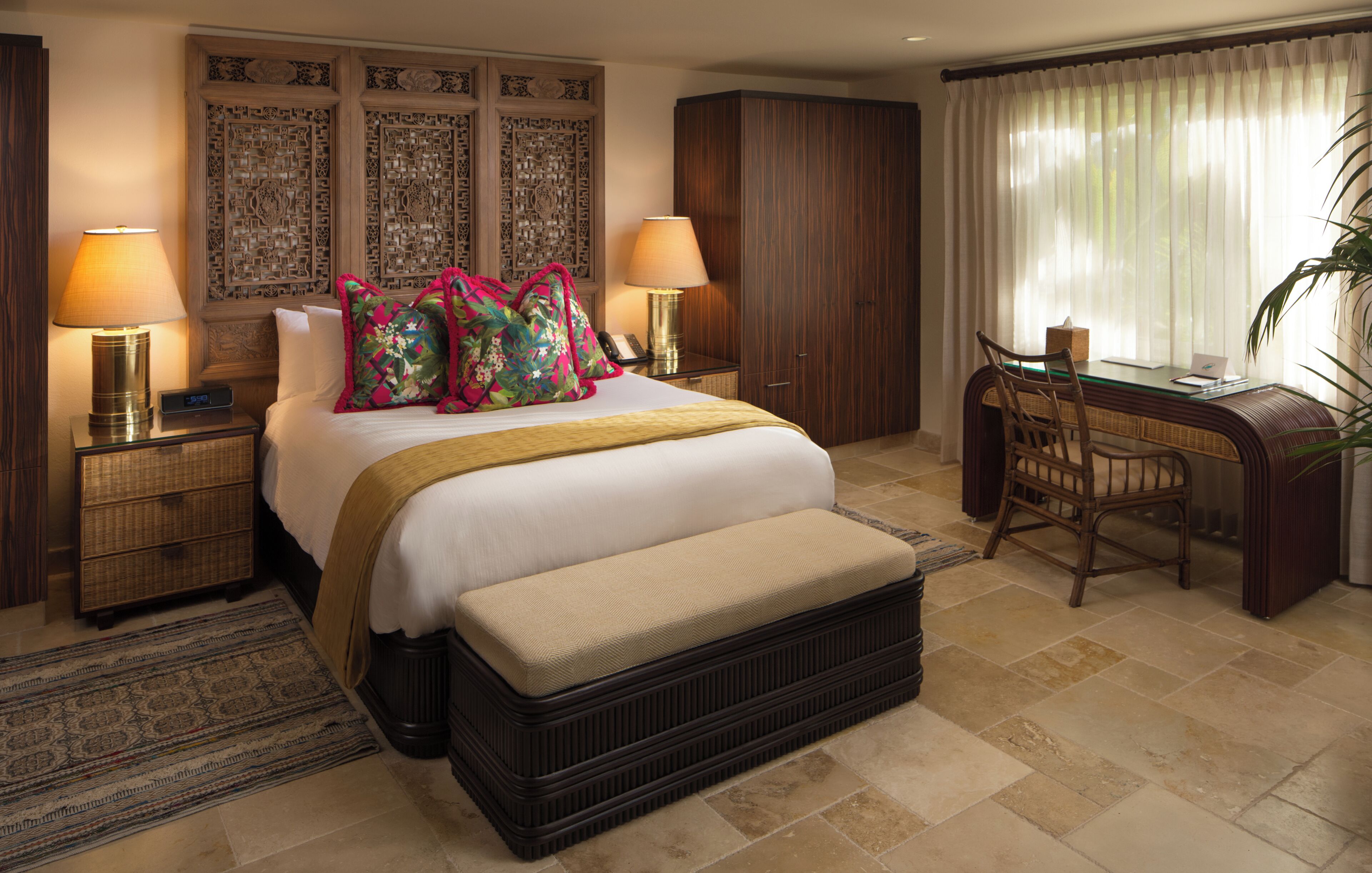 Sea Grape Standard Suite, 1 Queen Bed, Garden View | Private kitchen | Fridge, microwave, coffee/tea maker