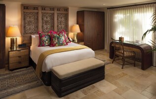 Refrigerador, microondas, cafetera/tetera