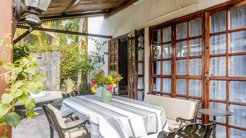 Family Villa, 3 Bedrooms | Terrace/patio