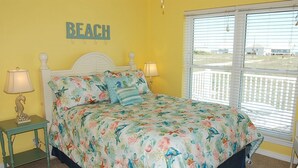 Condo, 2 Bedrooms, Kitchen