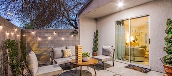 Quiet Vegas Getaway Pet Friendly
