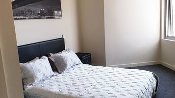 2 chambres, fer et planche Ă repasser, Wi-Fi, draps fournis