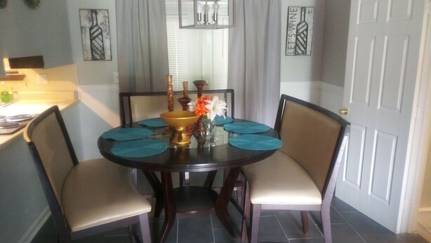 Family dining - Beautiful 4 Bedroom Home (Riverdale)