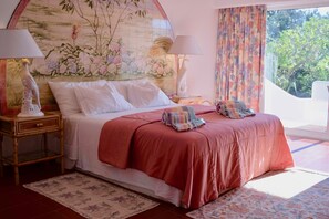 5 dormitorios, caja fuerte, tabla de planchar con plancha y wifi gratis