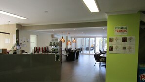 Fitness facility - Palm Cove Resort Apartment - Free WiFi, Pools and Gym (Palm Cove)