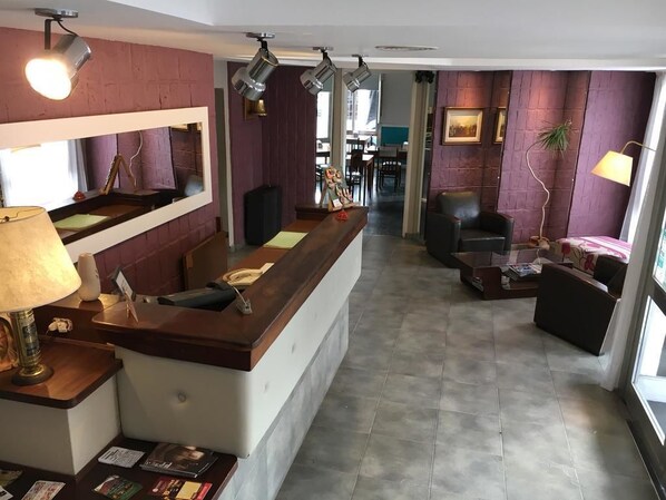 Reception - Hotel Ro Che Hil Tandil (Tandil)