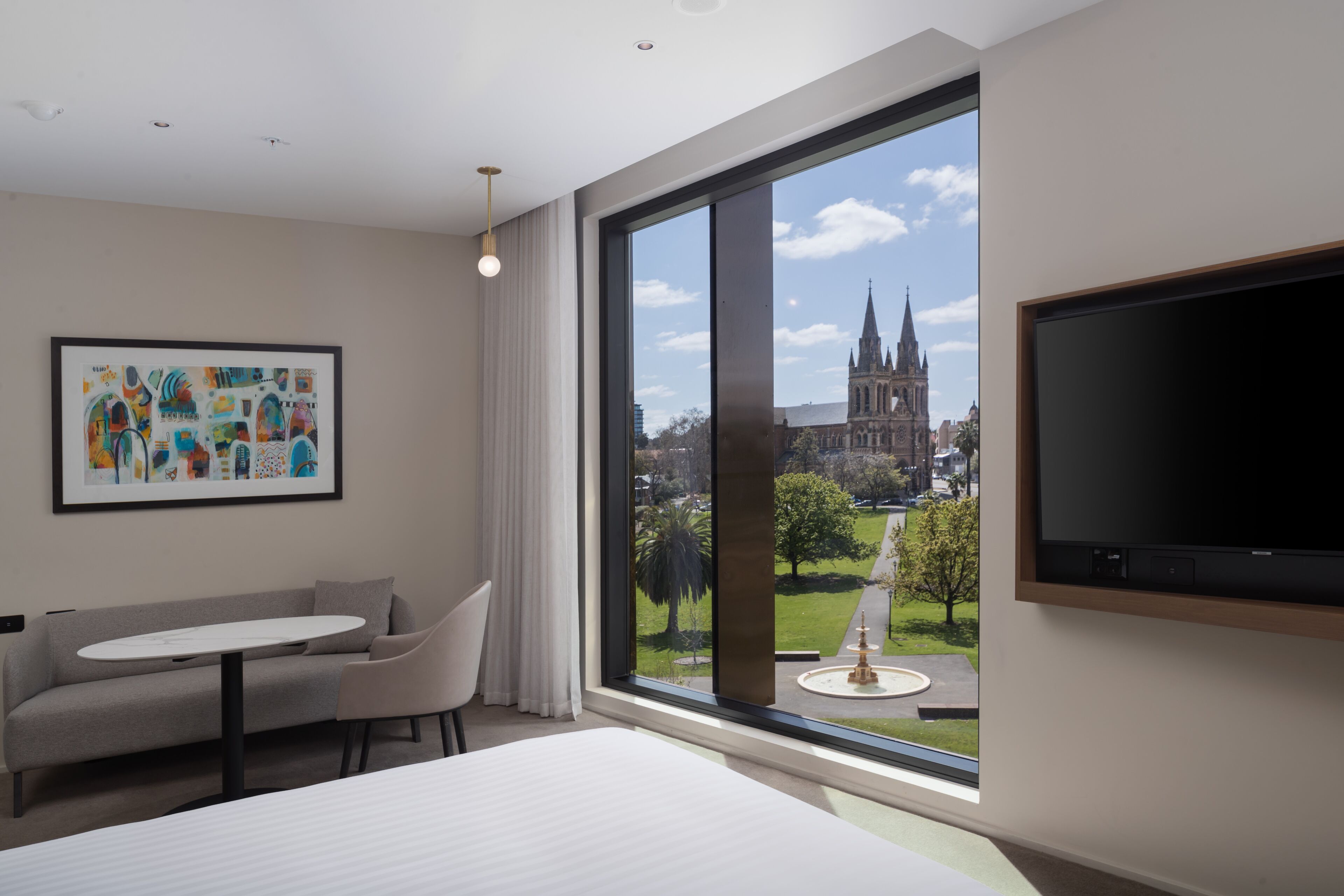 cathedral studio king | 1 bedroom, minibar, in-room safe, laptop workspace