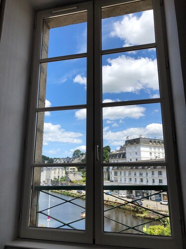 Superb duplex exceptional view on the port.