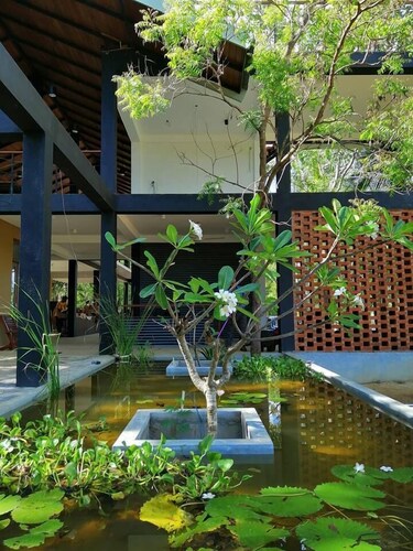 Breezy Lake Eco Friendly Cabanas Yala