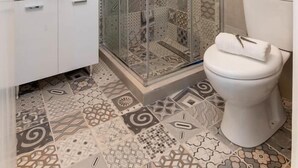 Appartement, 1 chambre | Salle de bain
