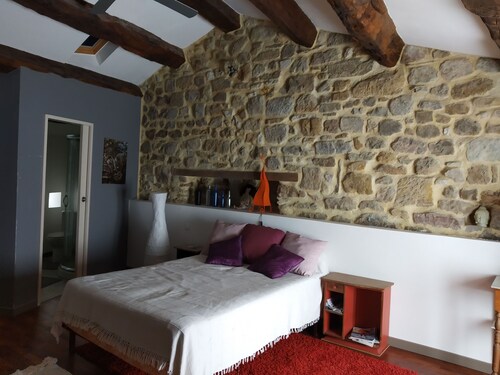 Renovated village house 95m²