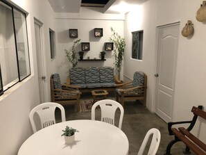 Perincian bahagian dalam