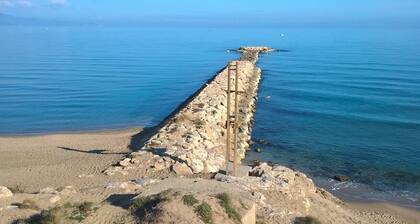 MAGNIFIQUE VUE MER. 150m de la plage 2 pers + 1 enf.
app. clim. wifi