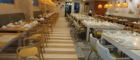 تناول الطعام