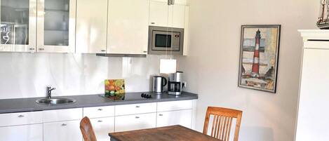 Fridge, microwave, dishwasher