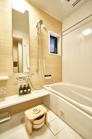 Private Vacation Home | Bathroom