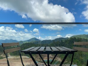 Studio (Wonderland LH 30802) | Balcony - DW Little Home at Midhills Genting (Genting Highlands)