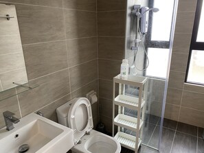 Studio (DW Home with Mountain View 30702) | Bathroom
