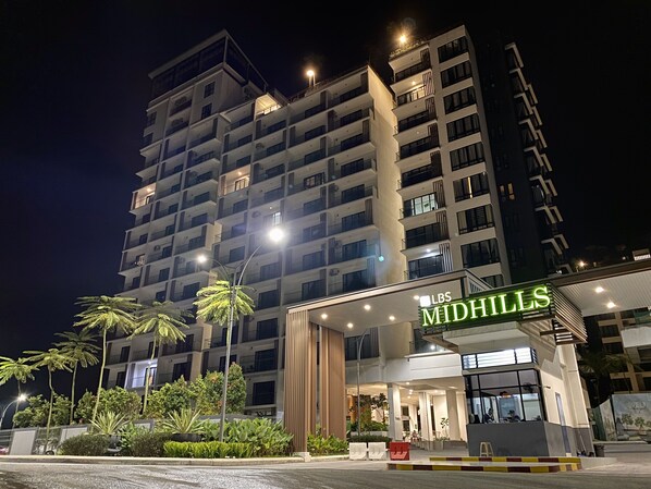 Front of property – evening/night