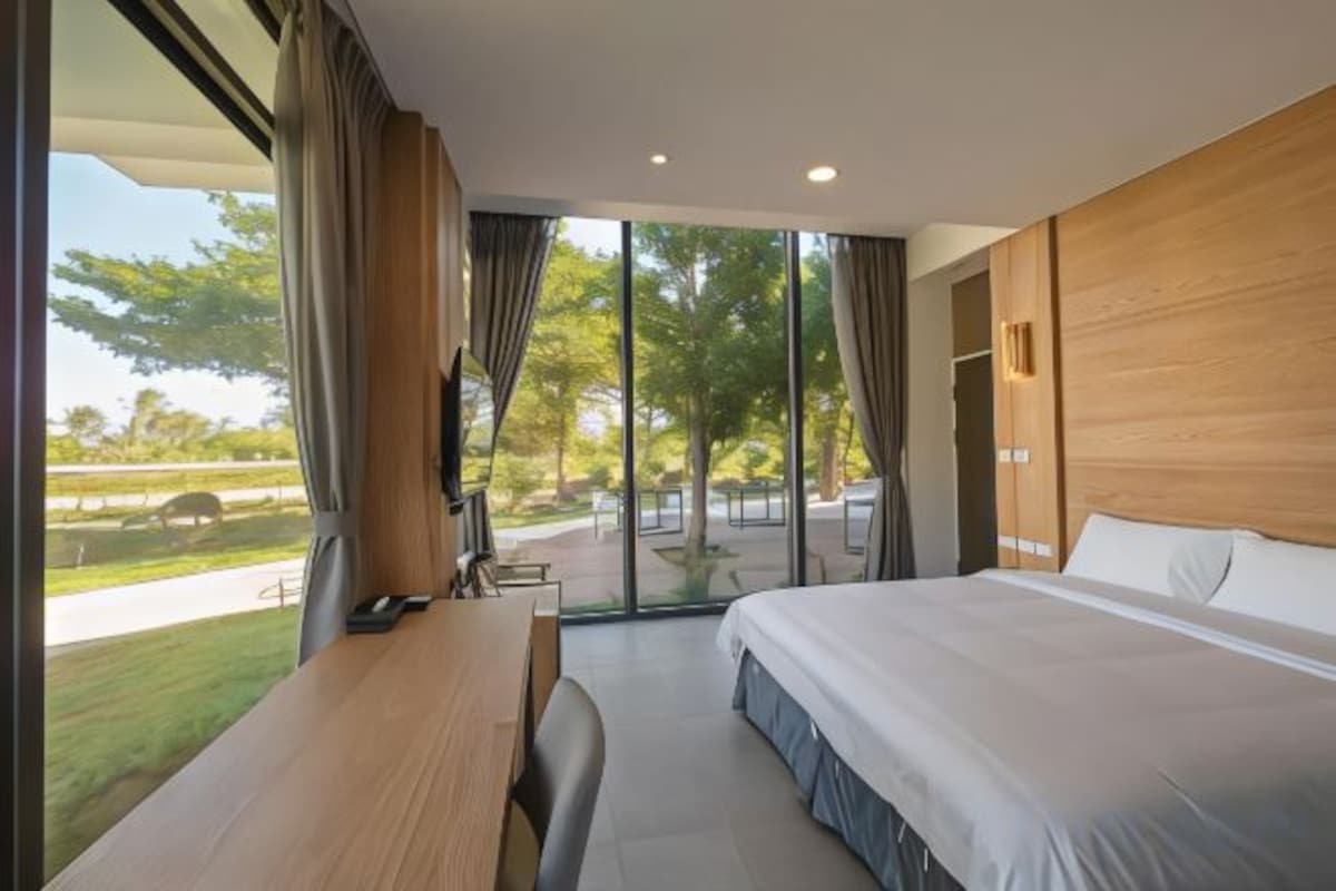 101 Face Mountain Double Room