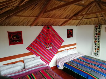 Uros & Titicaca Lodge