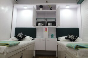 5 bedrooms, WiFi