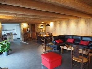 TV, fireplace, table tennis
