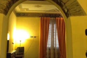 Interni
