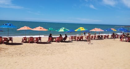 Casa reformada, acogedora y tranquila. en la playa de Pau Grande, Piúma, ES