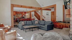 Smart-TV, Kamin, Tischtennisplatte, Stereoanlage