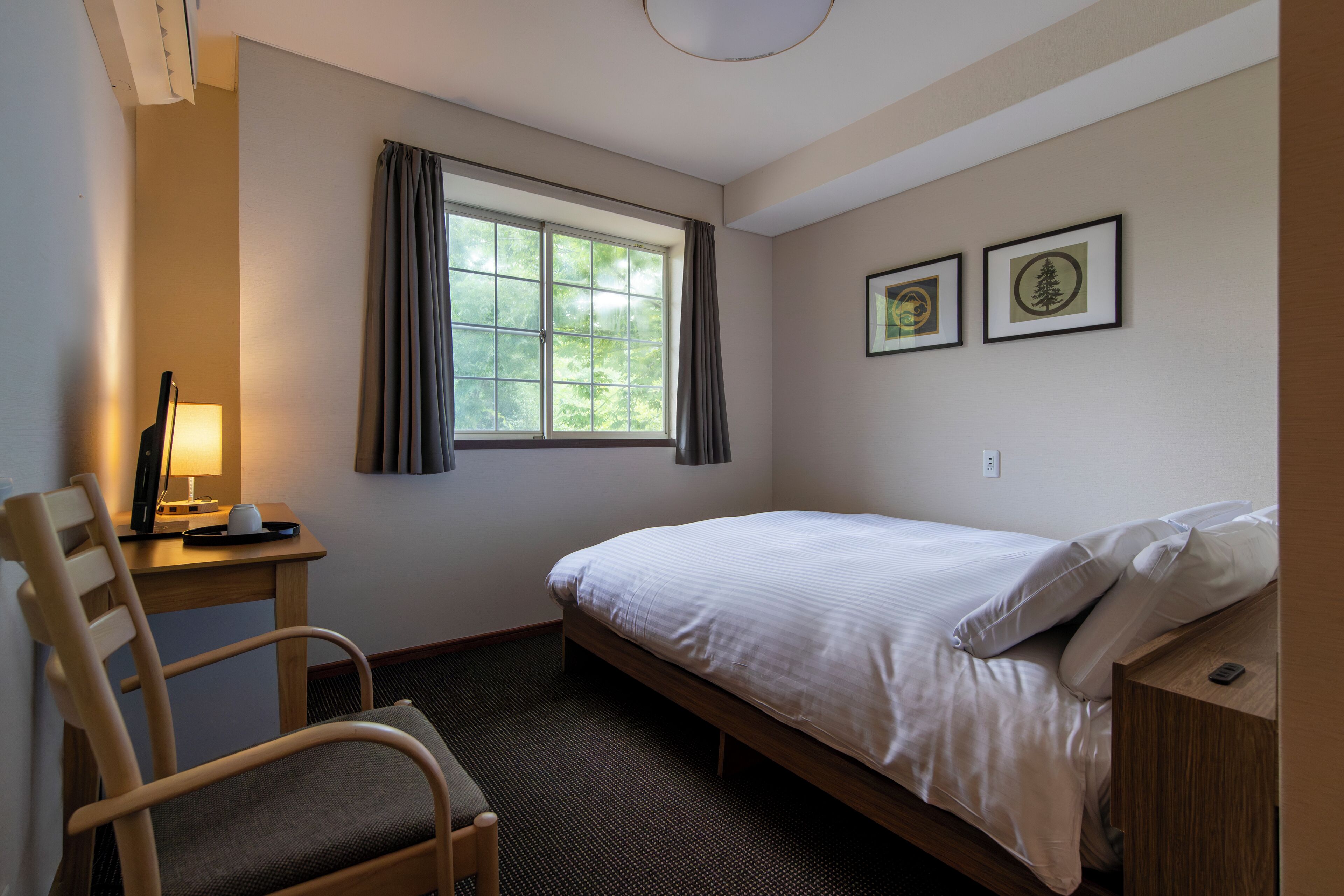 [main building] standard double room, non-smoking | desk, free wifi, bed sheets