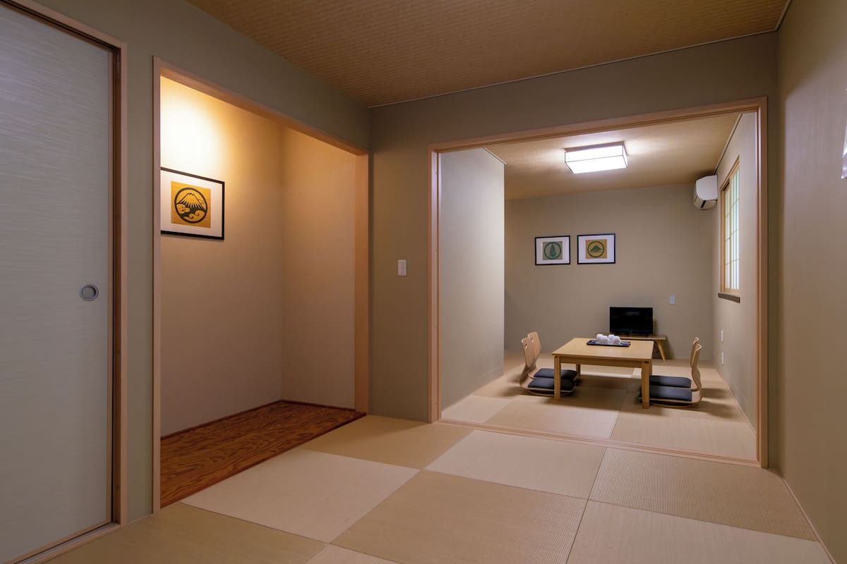 패밀리룸, 금연 (Main Building Japanese-Style) | 책상, 무료 WiFi, 침대 시트